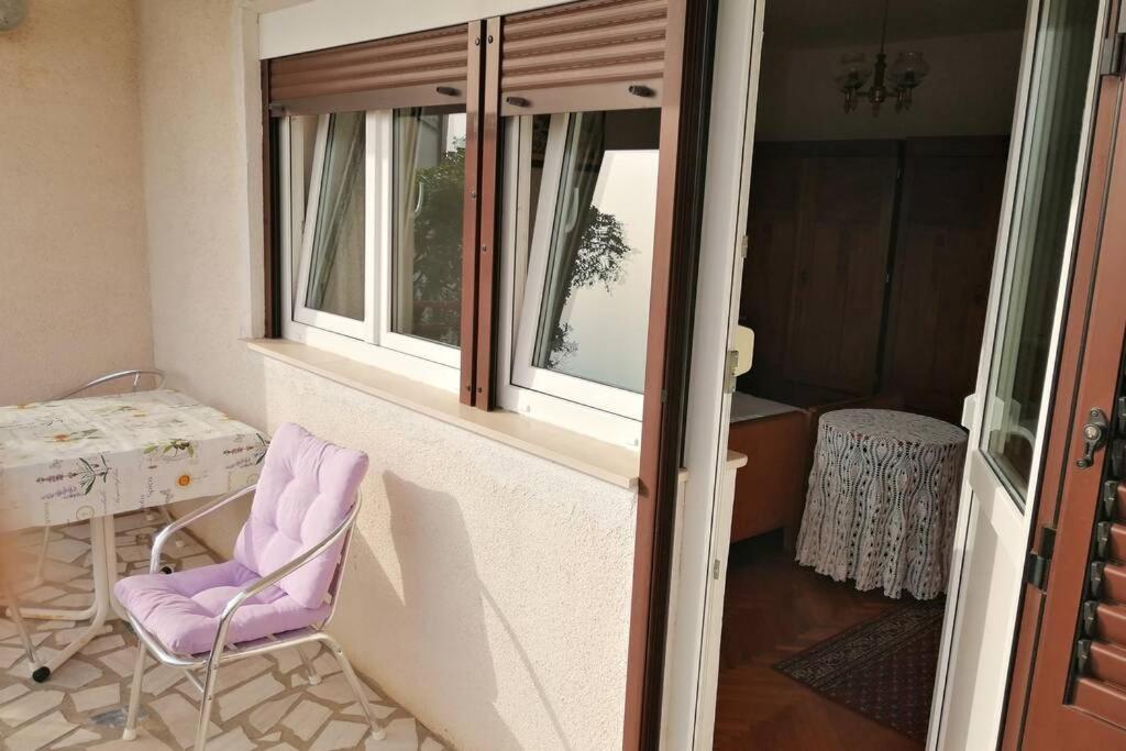 Spacious 2-Room Apartment With Beautiful Sea View ซริกเวนิซา ภายนอก รูปภาพ